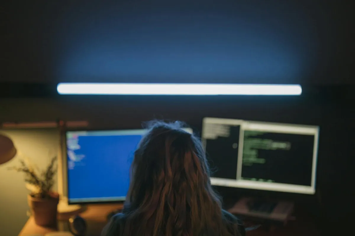 Pipelines CI/CD auto-réparants : guide IA DevOps 2026