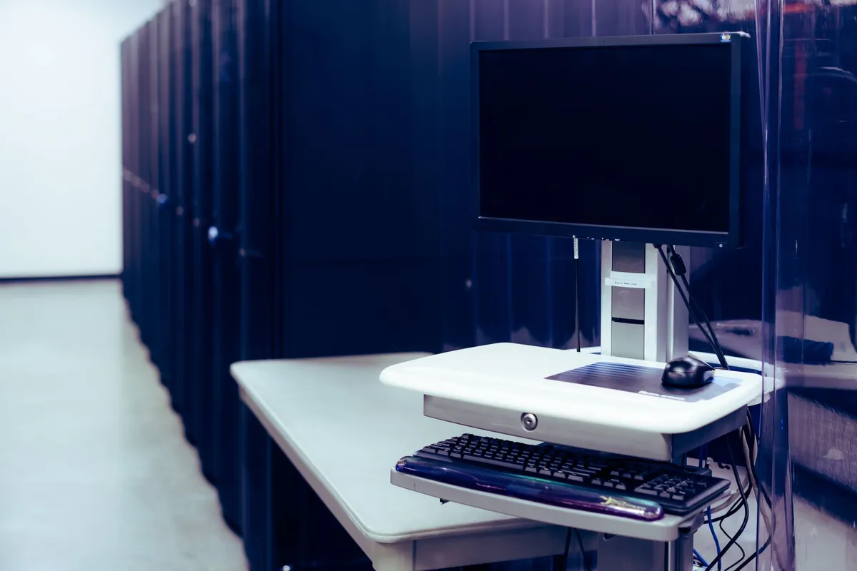 NAS vs SAN vs Cloud: Storage Guide for SMEs