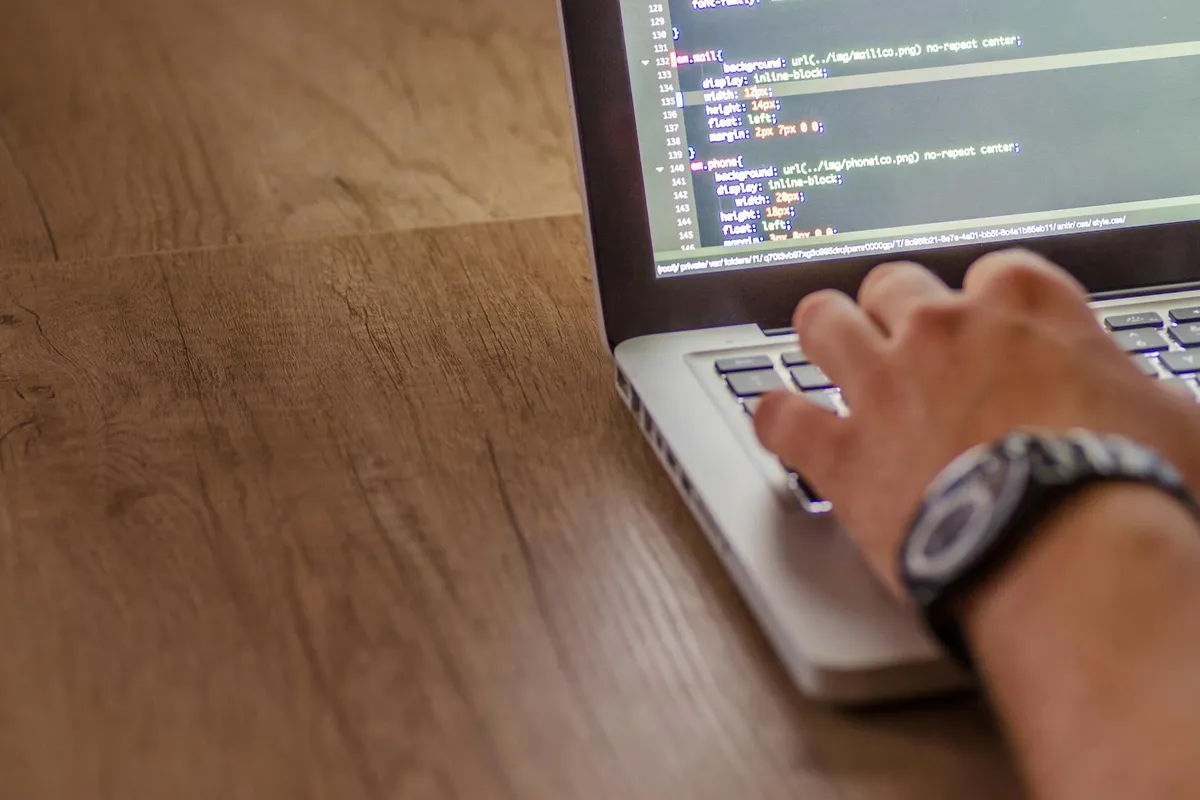 Cursor vs GitHub Copilot vs Continue : lequel choisir ?