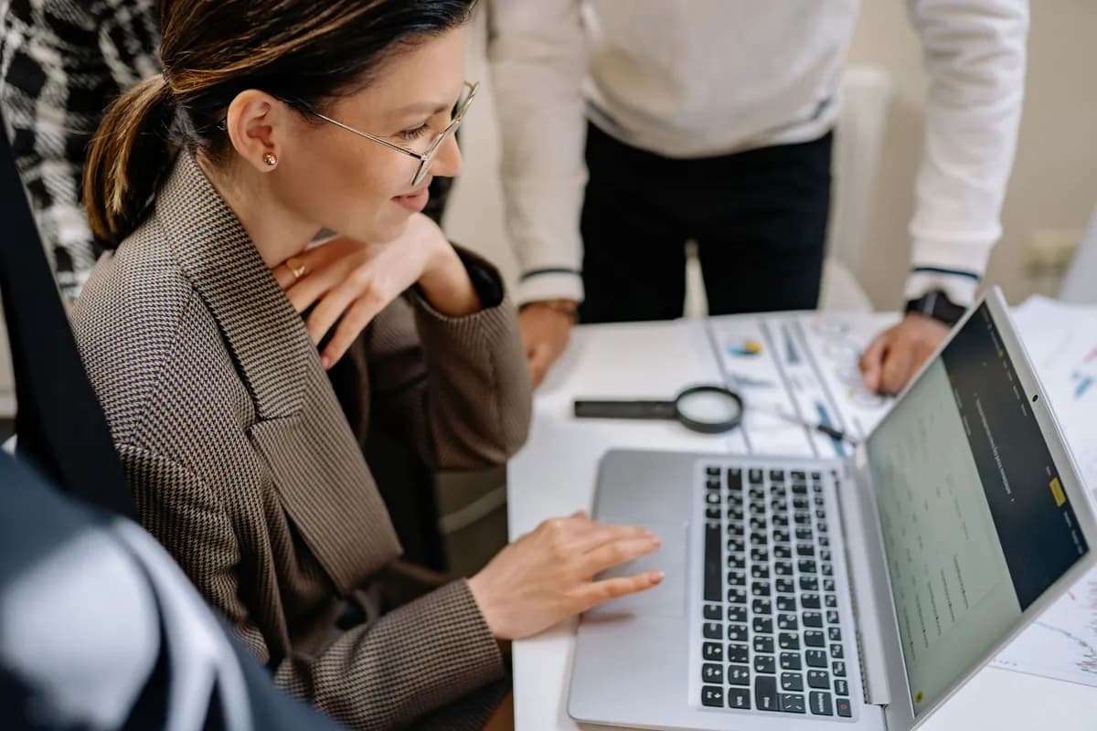 ChatGPT vs Claude : quel prix pour une PME au Maroc